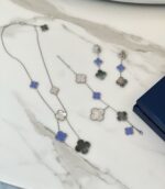 ⁦VanCleef & Arpels⁩ - الصورة ⁦2⁩