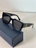 ⁦LOUIS VUITTON⁩ - الصورة ⁦2⁩
