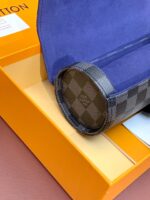 LOUIS VUITTON - Image 15
