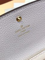 LOUIS VUITTON - Image 23