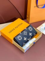 LOUIS VUITTON - Image 26
