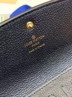 LOUIS VUITTON - Image 32