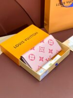 LOUIS VUITTON - Image 35