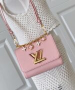 ⁦LOUIS VUITTON⁩ - الصورة ⁦2⁩
