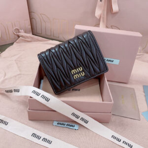 MIU MIU