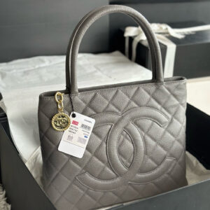 CHANEL VIP