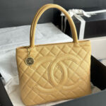 CHANEL VIP