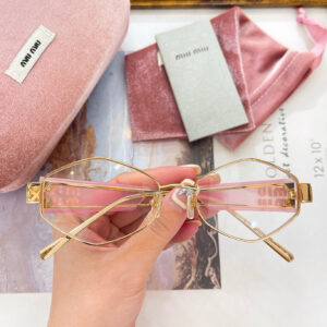 MIU MIU