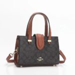 COACH - Image 2