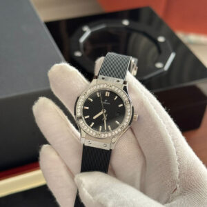 HUBLOT