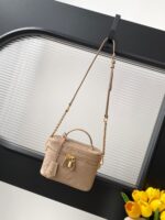 ⁦LOUIS VUITTON⁩ - الصورة ⁦9⁩
