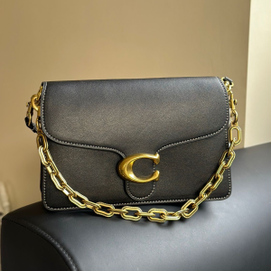 COACH VIP